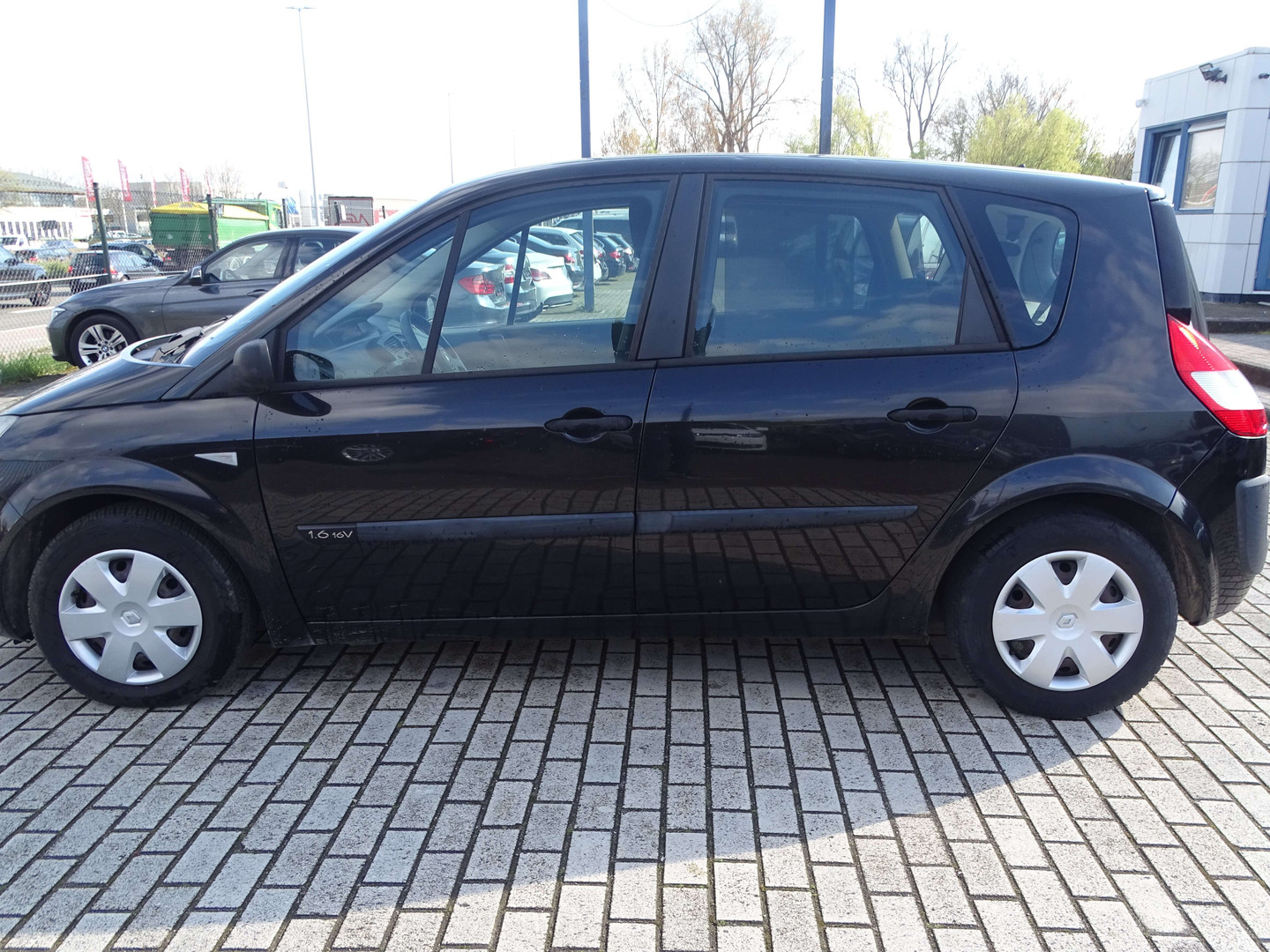 Renault Scenic 1.6i | Airco | 5 zitplaatsen | Benzine | Export |